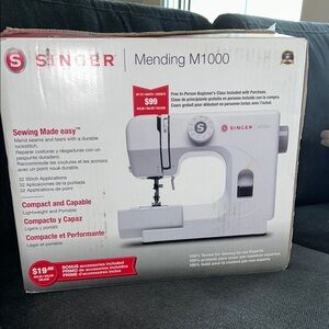 Singer Mending M1000 Sewing Machine